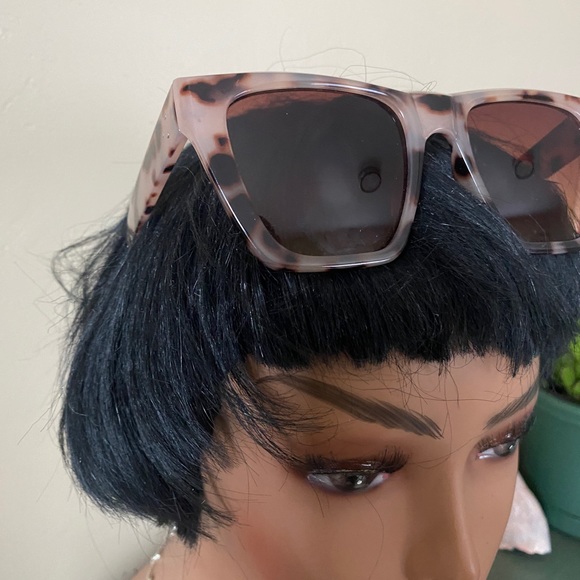 Ladeesse bifocal sunglasses. +2.50. - Picture 6 of 10